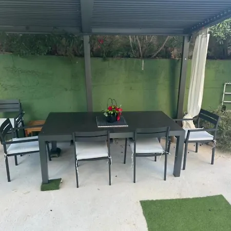Apartmán Duga House A1 *