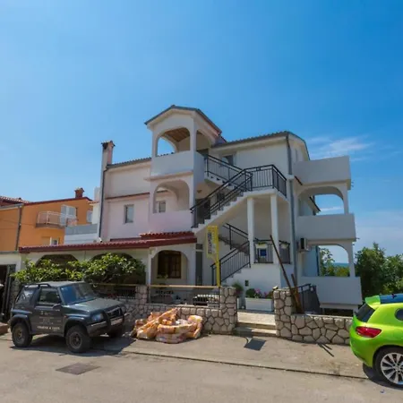 Duga House A1 Apartmán *